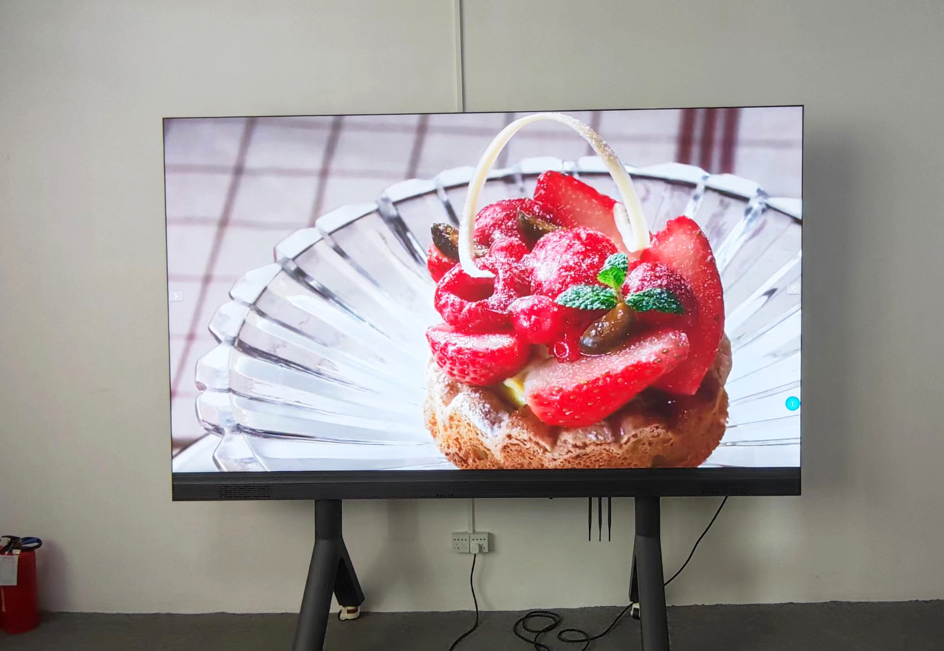 Pantalla LED todo en uno para interiores