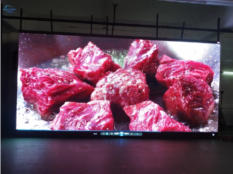 ¿Cuánto cuesta una pantalla LED móvil de alquiler para eventos?