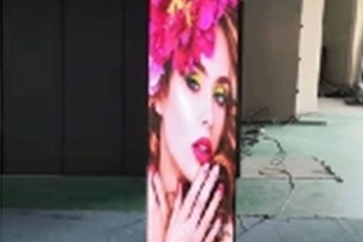 Comparación de carteles LED interiores P2.5 con soluciones de señalización digital tradicionales